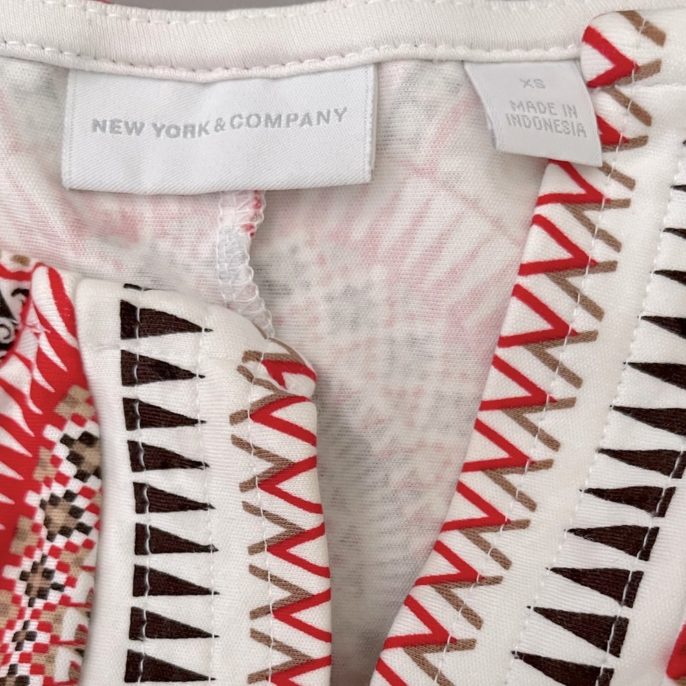 XS New York & Company Tribal Tunic 🌸